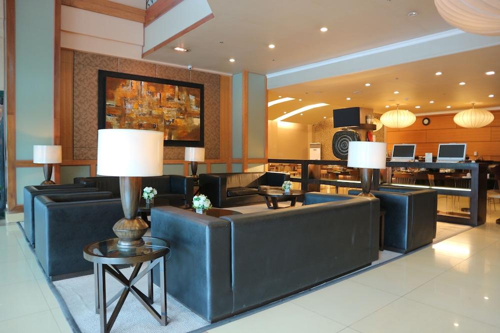 Iloilo Business Hotel Exterior foto