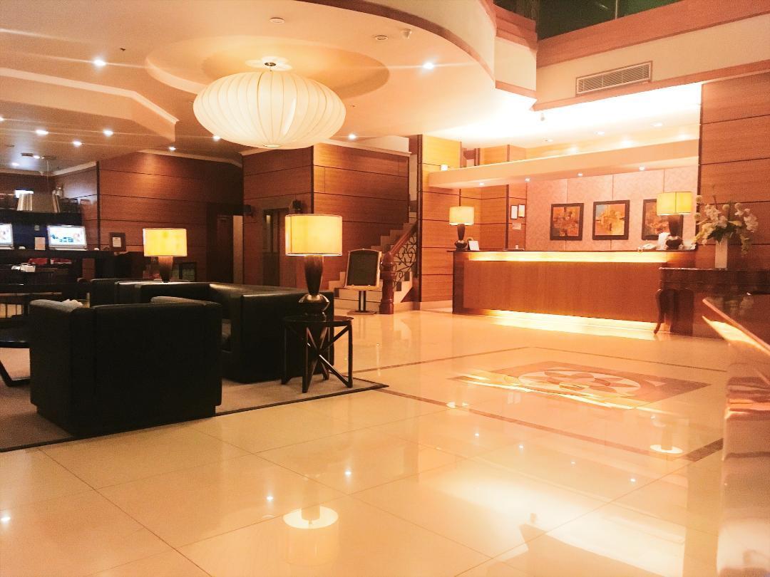 Iloilo Business Hotel Exterior foto
